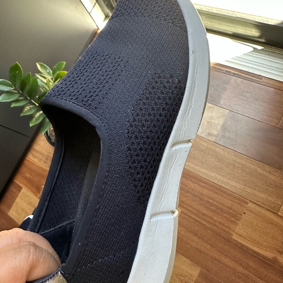 Carvela ultra lite women’s slip on Navy shoes - size 38 - Picture 4 of 11